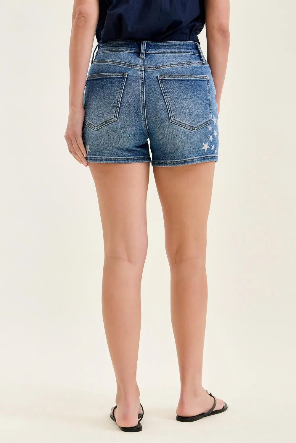 Judy Blue slim shorts High Rise  with Star Splatter Trendsi
